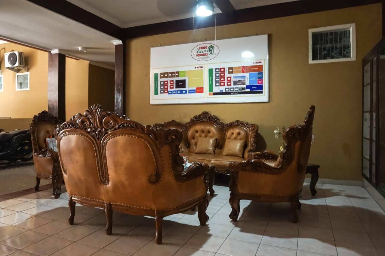 Omah Kalimosodo Mitra Reddoorz Near Stasiun Malang Kota Baru Hotel Exterior foto