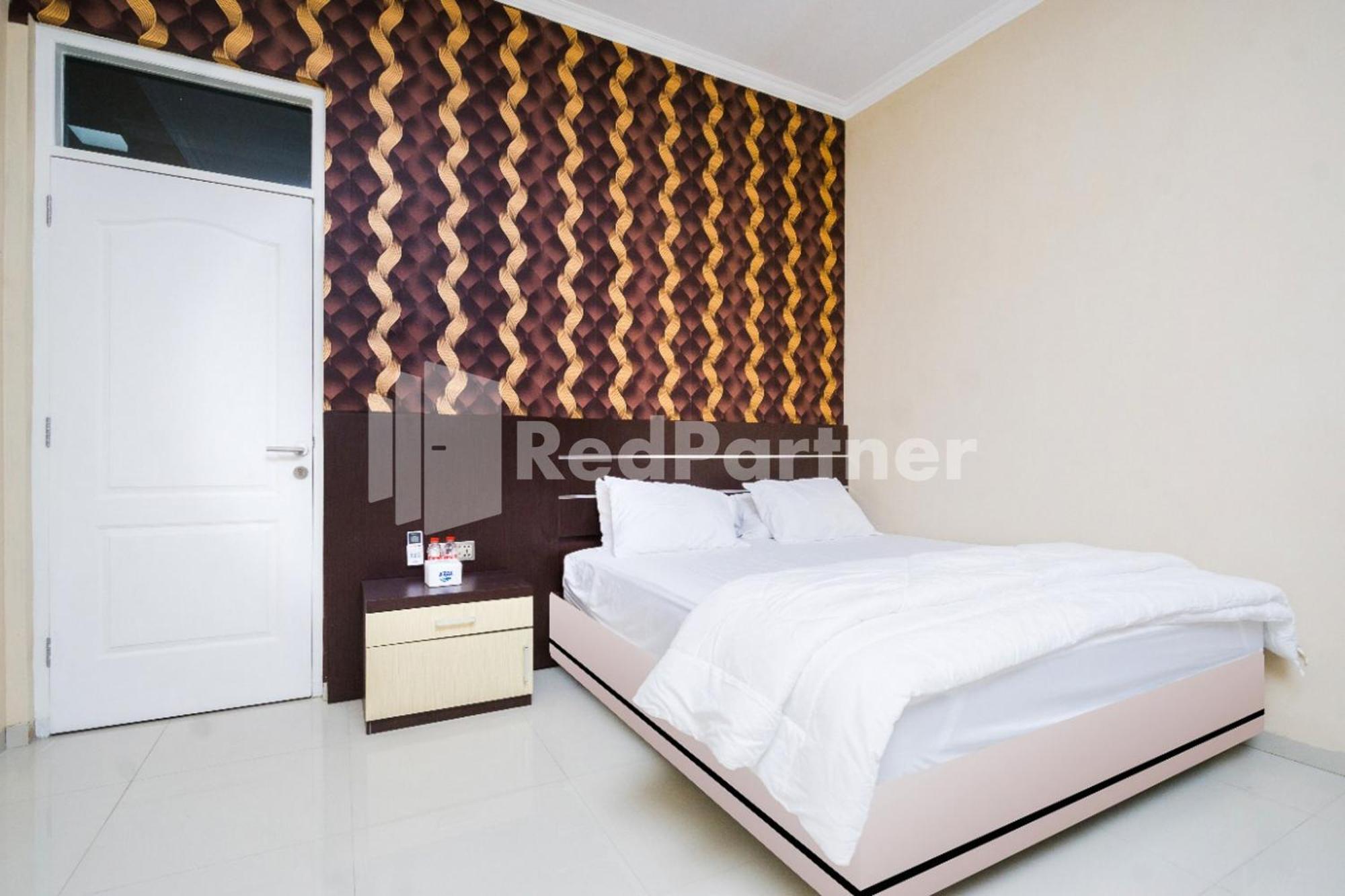 Omah Kalimosodo Mitra Reddoorz Near Stasiun Malang Kota Baru Hotel Exterior foto
